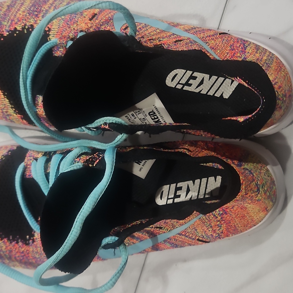 Nike Free Rn Flyknit Shoes - Picture 3 of 5